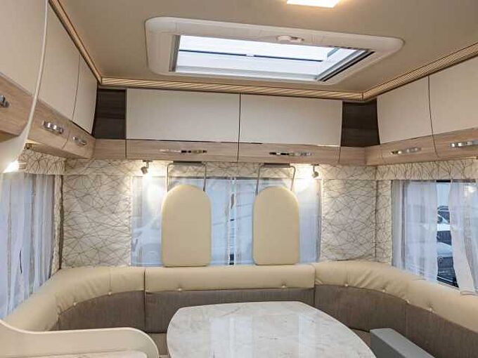 Eura Mobil Activa One 650 HS Automatik MESSEPREIS