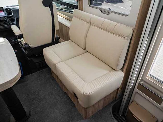 Eura Mobil Integra Line 720 EF MESSEPREIS