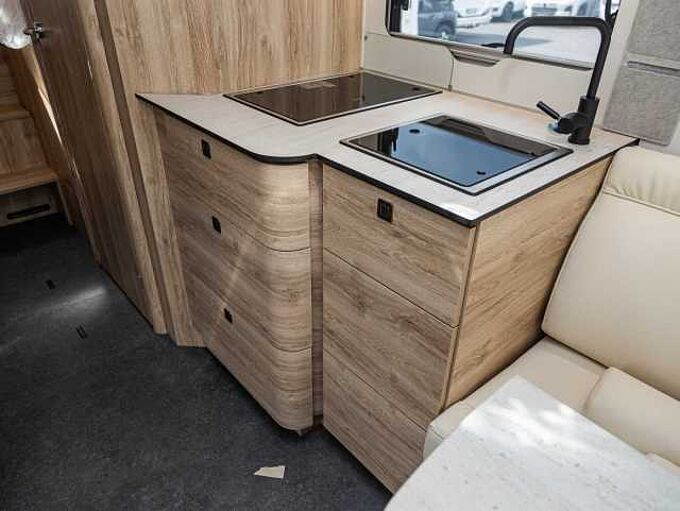 Eura Mobil Integra Line 720 EF MESSEPREIS