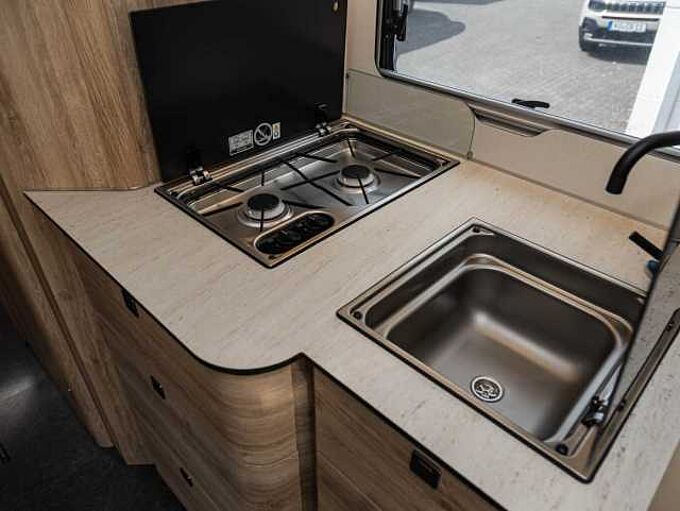 Eura Mobil Integra Line 720 EF MESSEPREIS