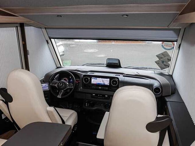 Eura Mobil Integra Line GT - Mercedes IL726QF BLACKLINE
