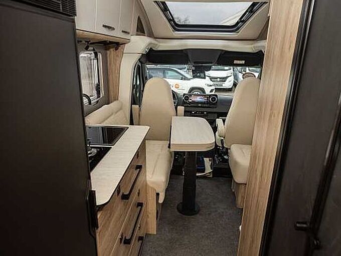 Eura Mobil XTURA 686 EF 4x4 11/26 