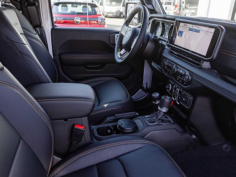 Jeep Wrangler Sahara 2.0l SILVERSTAR