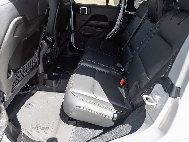 Jeep Wrangler Sahara 2.0l