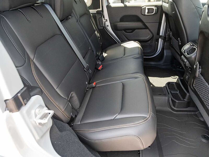 Jeep Wrangler Sahara 2.0l