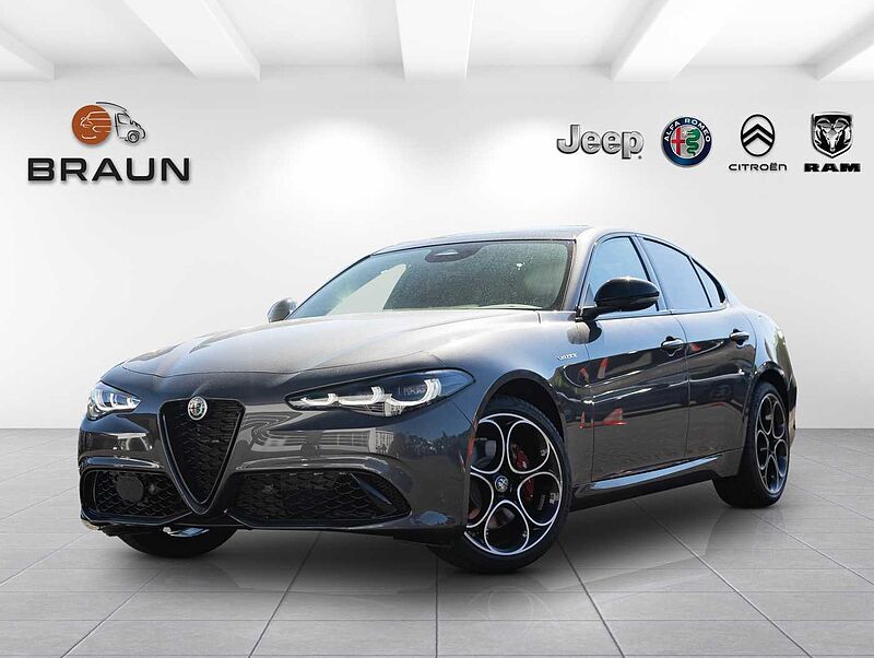 Alfa Romeo Giulia 2.0 Turbo 16V AT8-Q4 Veloce VOLL!