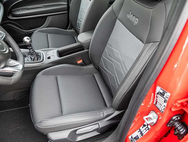 Jeep Avenger 1.2 Altitude Winter Paket