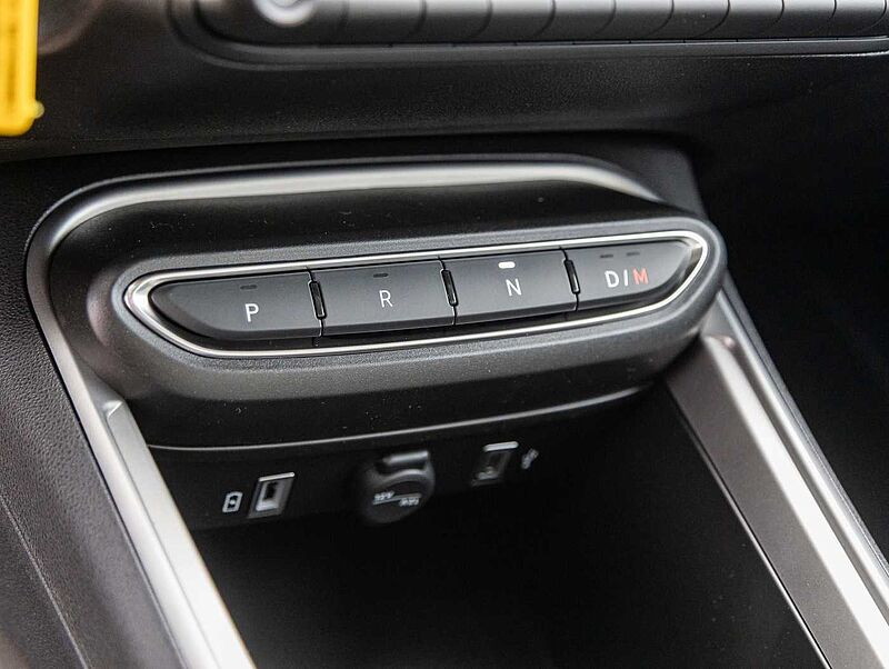 Jeep Avenger 1.2 T3 48V e-Hybrid Automatik Altitude