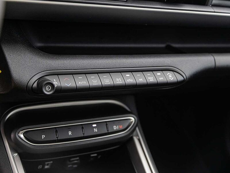 Jeep Avenger 1.2 T3 48V e-Hybrid Automatik Altitude