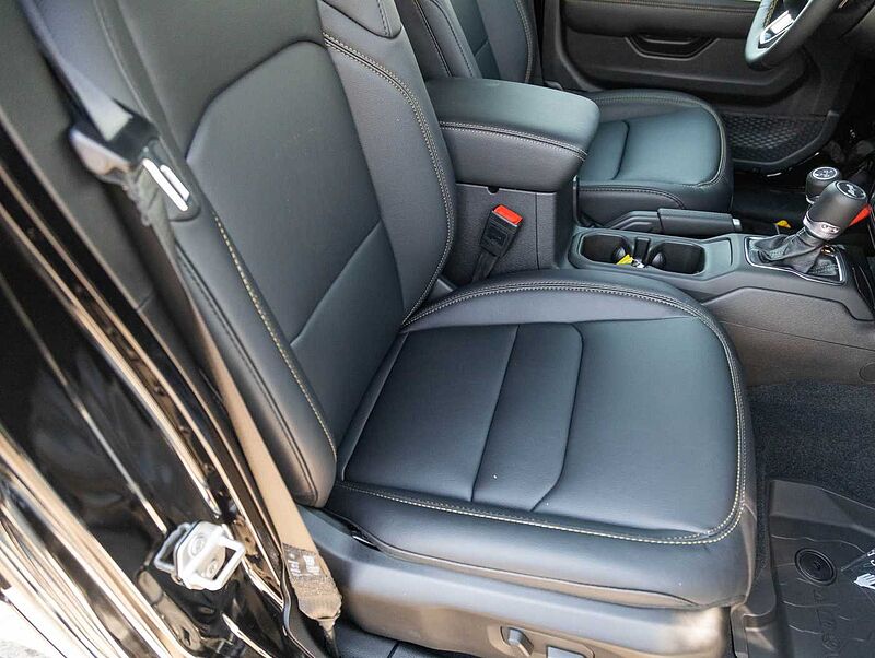 Jeep Wrangler Sahara 2.0l T-GDI Ultd. Sky-One