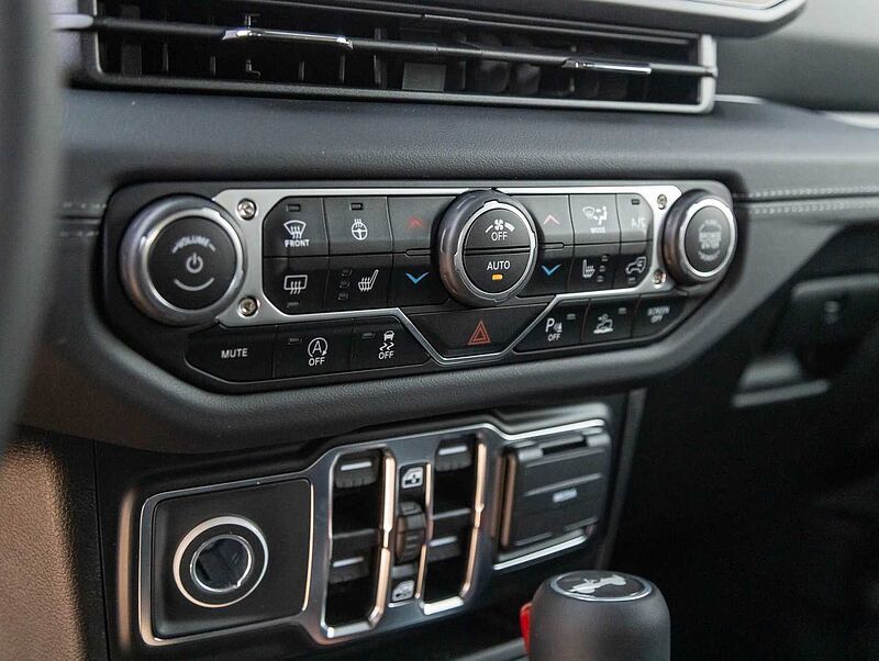 Jeep Wrangler Sahara 2.0l T-GDI Ultd. Sky-One