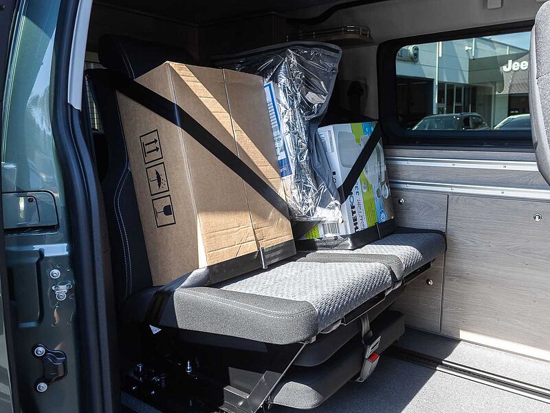 Citroen Holidays 180 EAT8 MAX AHK/ Paket MAX / Sofort!