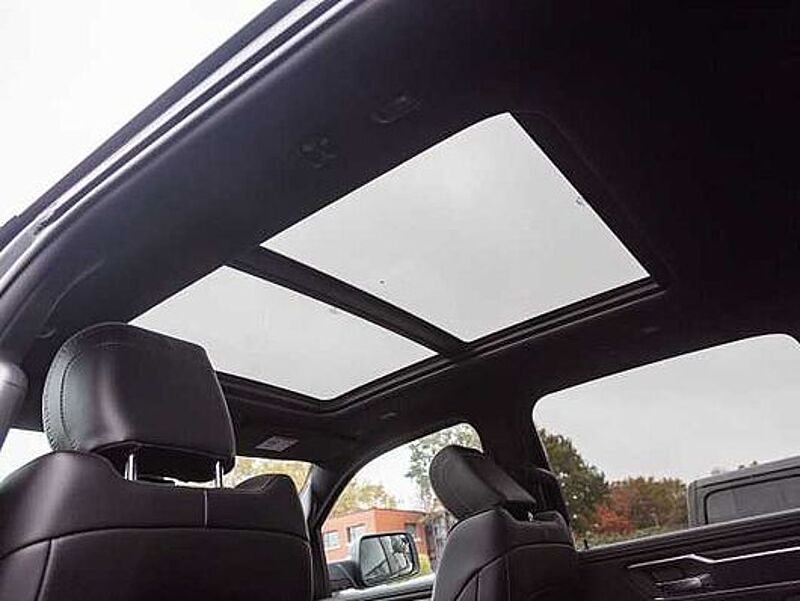 Dodge RAM 1500 Laramie Sport LPG MY25 4x4