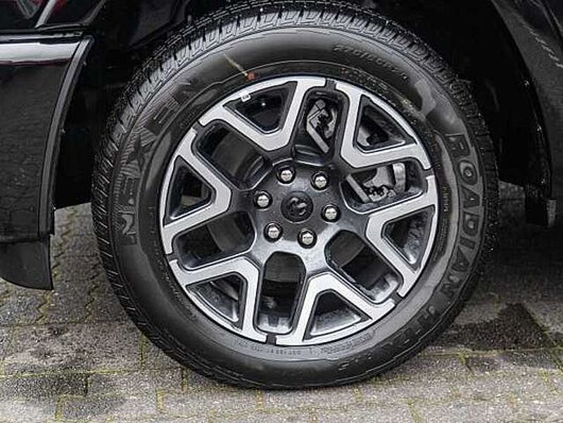 Dodge RAM 1500 Laramie Sport LPG MY25 4x4