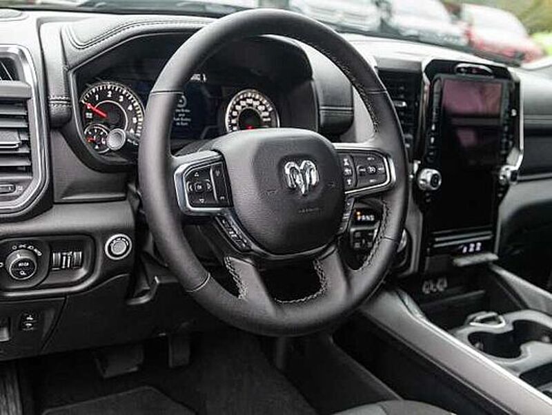 Dodge RAM 1500 Laramie Sport LPG MY25 4x4