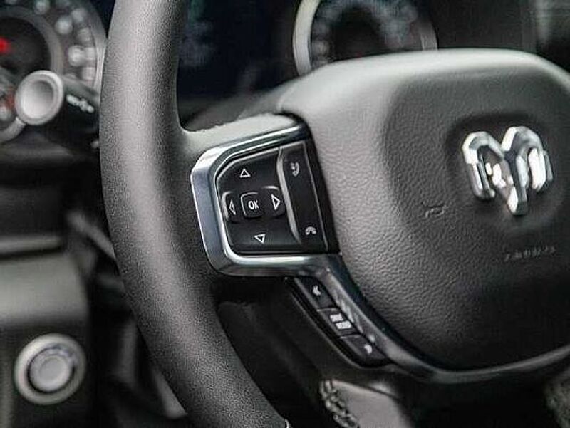 Dodge RAM 1500 Laramie Sport LPG MY25 4x4