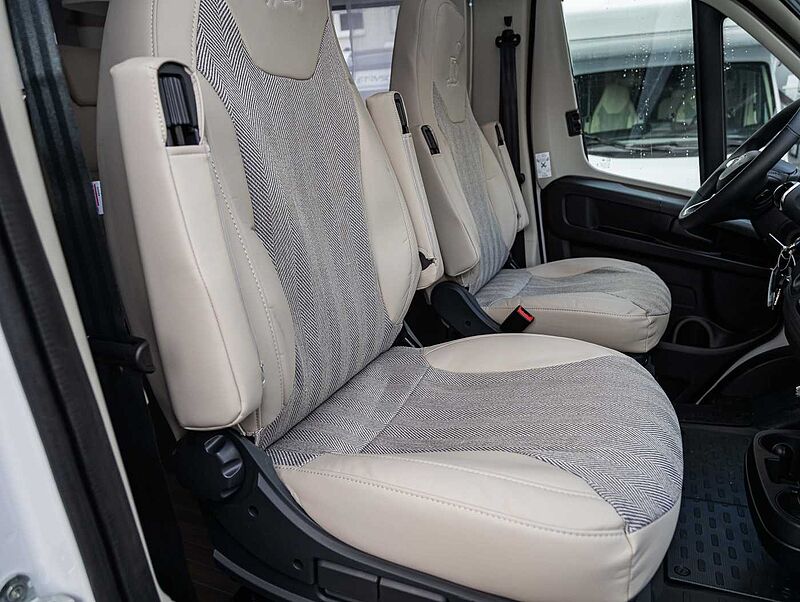 Etrusco T 5900 FB Automatik + Hubbett UPE87.881,-€