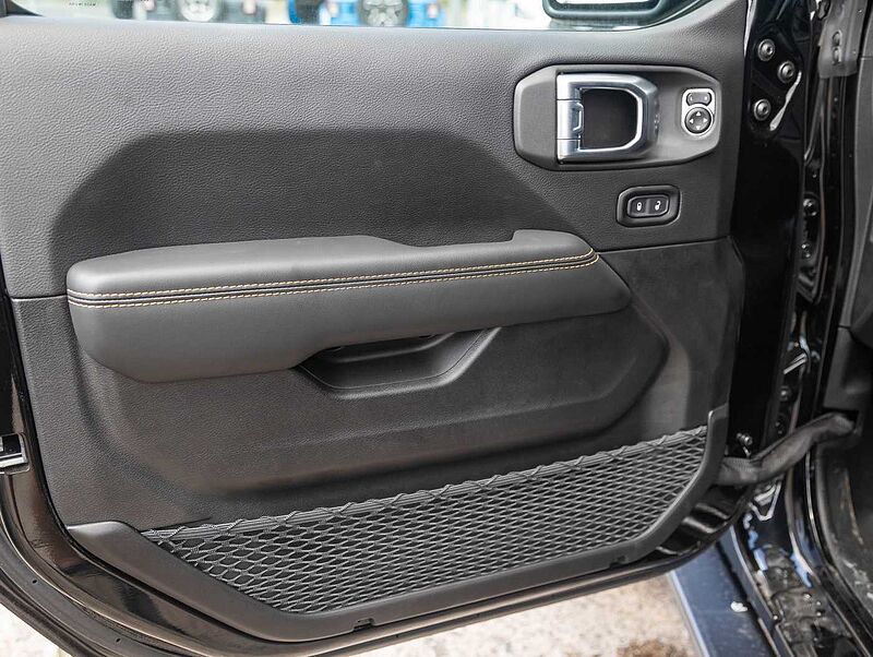 Jeep Wrangler Sahara 2.0l T-GDI Ultd.