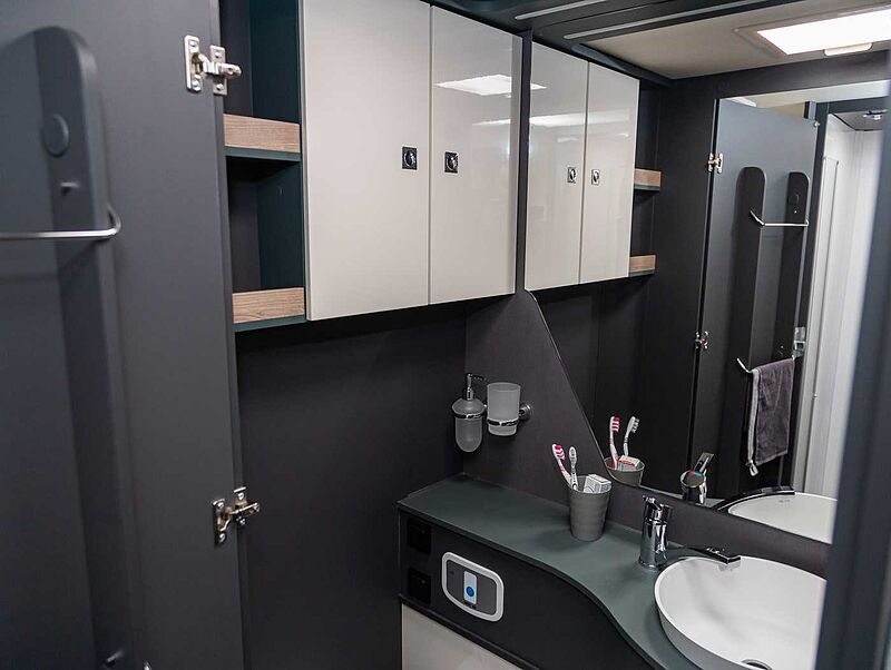 Laika Kosmo L 409 Automatik Heavy UPE 111.411€