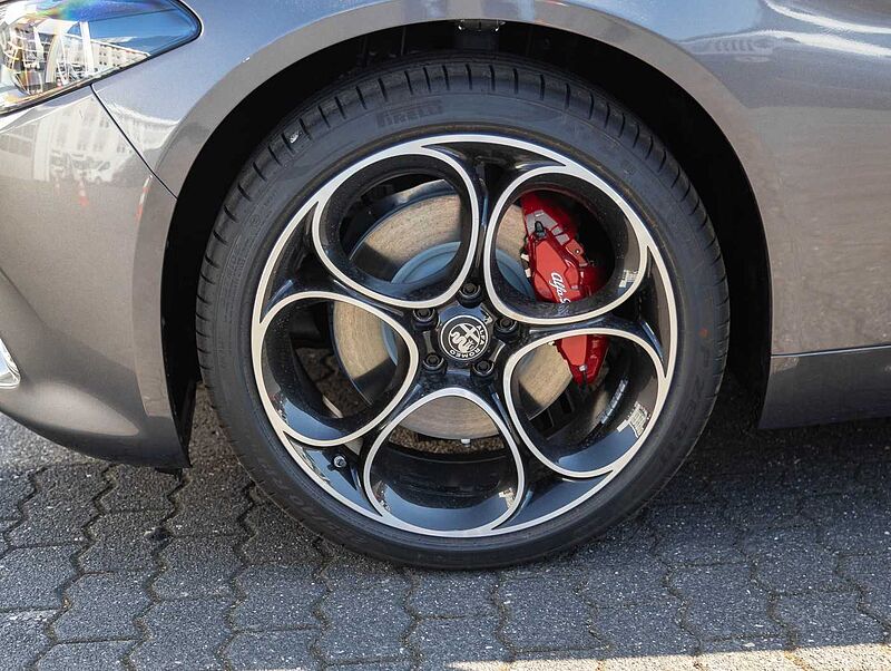 Alfa Romeo Giulia Veloce 2.2 Diesel 16V AT8-Q4