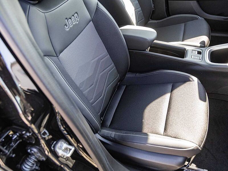 Jeep Avenger 1.2 48V e-Hybrid Automatik Altitude MY25