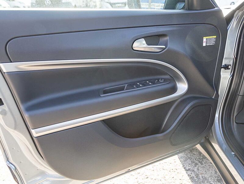 Jeep Avenger 1.2 48V e-Hybrid Automatik Summit MY25