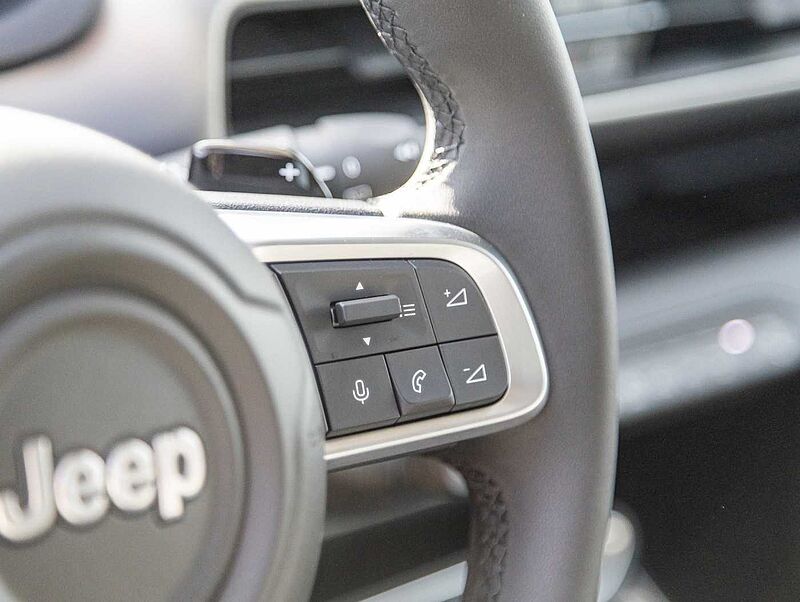 Jeep Avenger 1.2 48V e-Hybrid Automatik Summit MY25