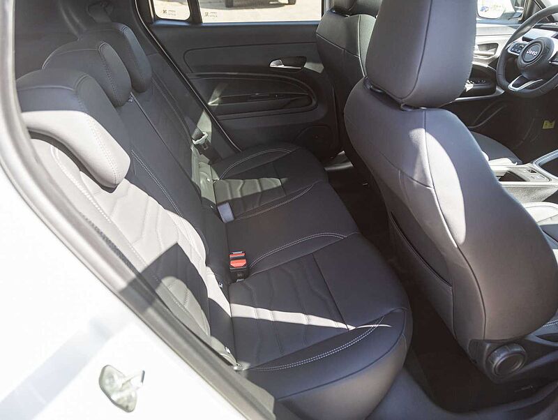 Jeep Avenger 1.2 48V e-Hybrid Automatik Summit MY25