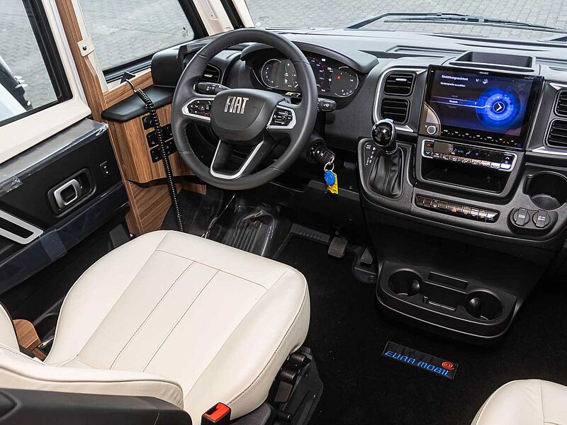 Eura Mobil Integra 890 EB ALKO HUBSTÜTZEN