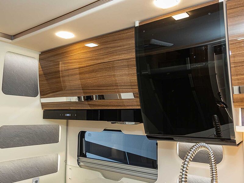 Eura Mobil Integra 890 EB ALKO HUBSTÜTZEN