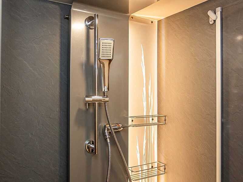 Eura Mobil Integra 890 EB ALKO HUBSTÜTZEN