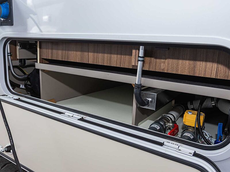 Eura Mobil Integra 890 EB ALKO HUBSTÜTZEN