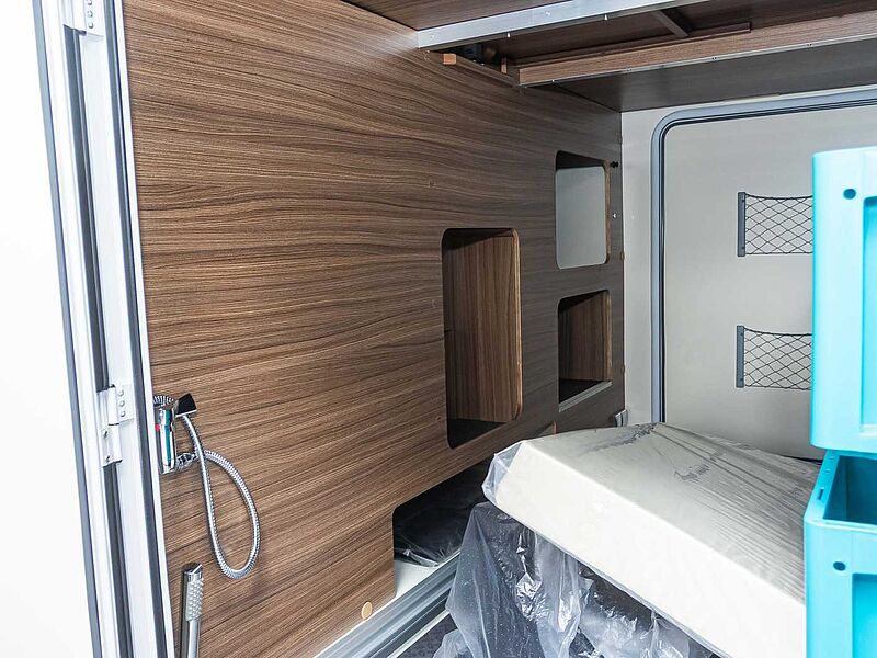 Eura Mobil Integra 890 EB ALKO HUBSTÜTZEN