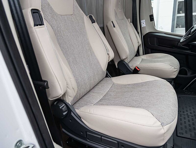 Etrusco T 7400 SB  Comlplete MY25 UPE 88.533€