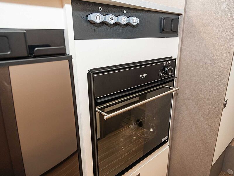 Etrusco V 6.6 SF Automatik NEUES MODELL UPE 83.235€