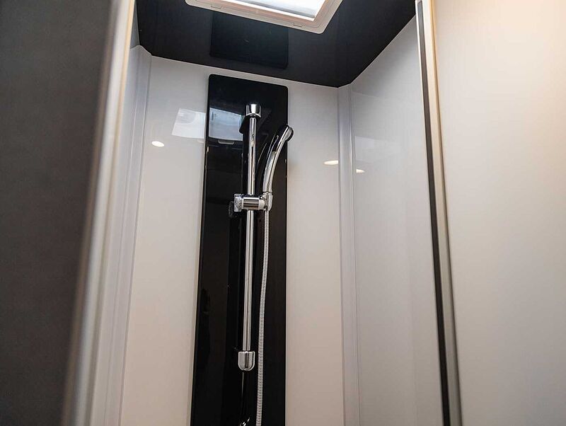 Etrusco T 6.9 BB Base Hubbett UPE 70.137EUR