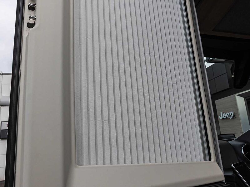 Eura Mobil Integra Line GT - Mercedes IL726EF BLACKLINE