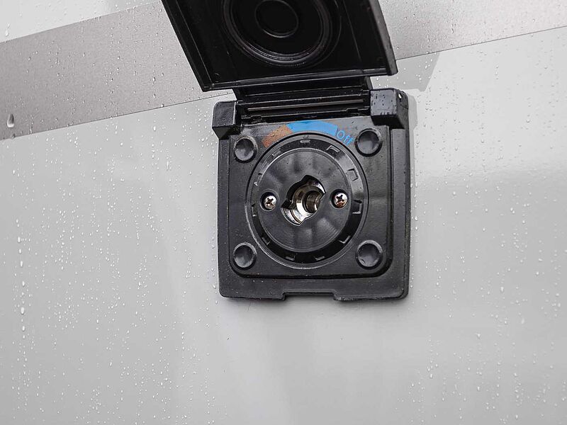 Eura Mobil Integra Line GT - Mercedes IL726EF BLACKLINE