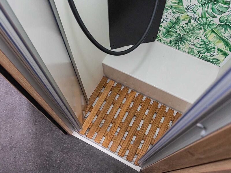 Eura Mobil Integra Line 720 QF SOLAR + MARKISE