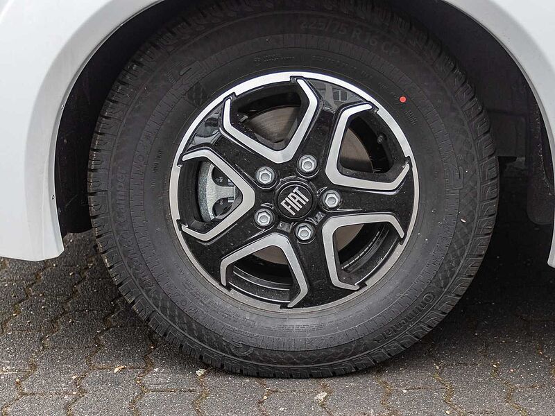 Eura Mobil Integra Line 720 QF SOLAR + MARKISE