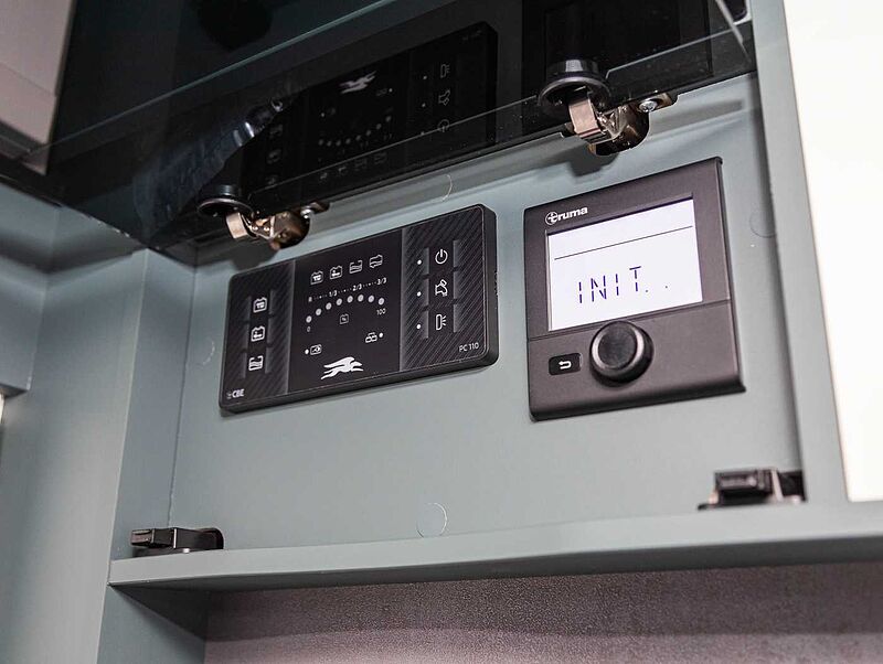 Laika Kosmo L 319 Autom. +Hubbett UPE  97.310€