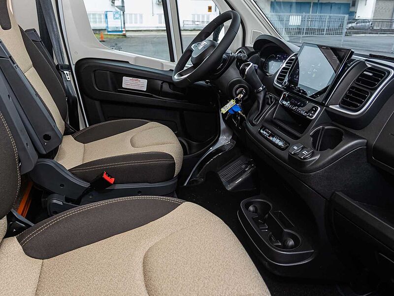 Eura Mobil Activa One 570 HS Automatik MJ26