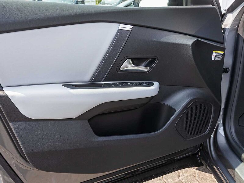 Citroen C4 Hybrid 145 MAX