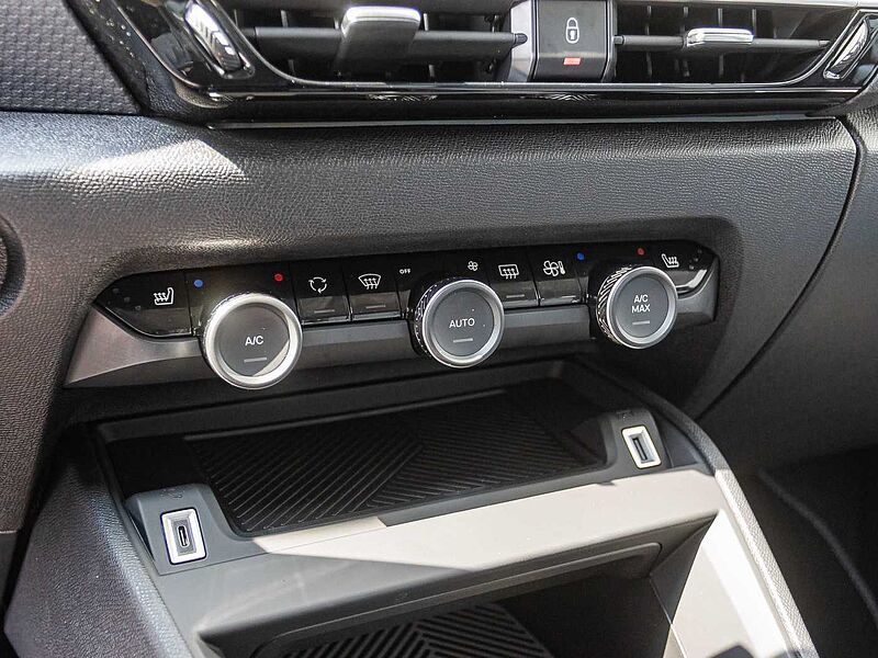 Citroen C4 Hybrid 145 MAX