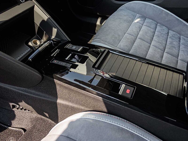 Citroen C4 Hybrid 145 MAX