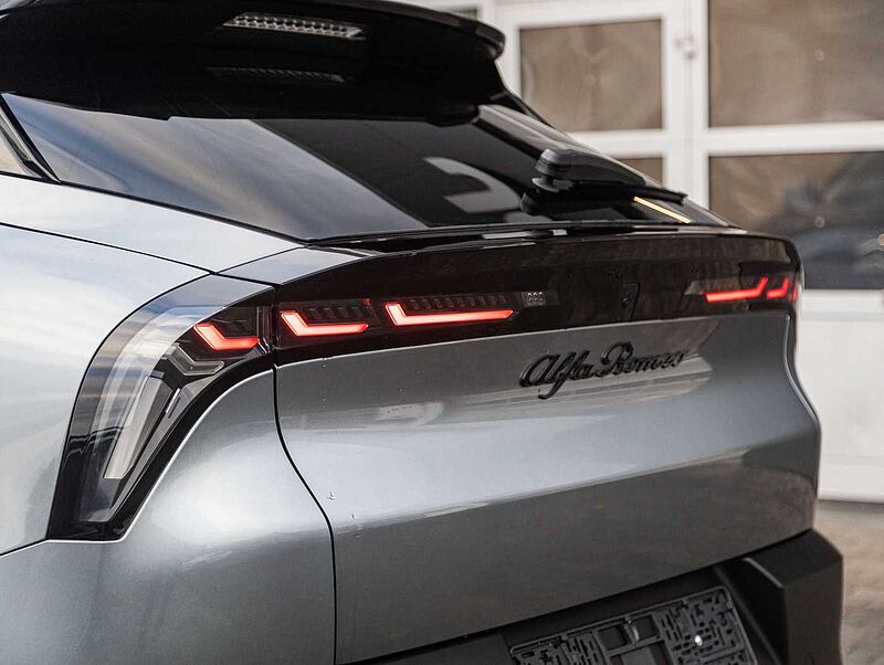 Alfa Romeo Junior Ibrida Speciale