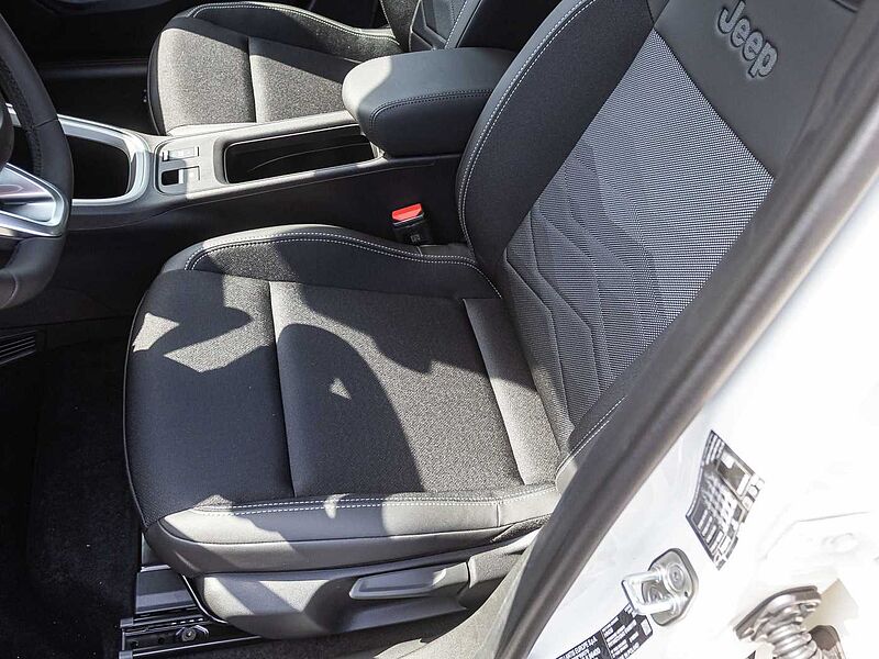 Jeep Avenger 1.2 48V e-Hybrid Automatik Altitude MY25