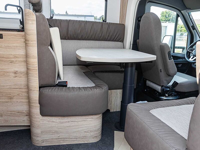Eura Mobil Profila T 696 EB Comfort