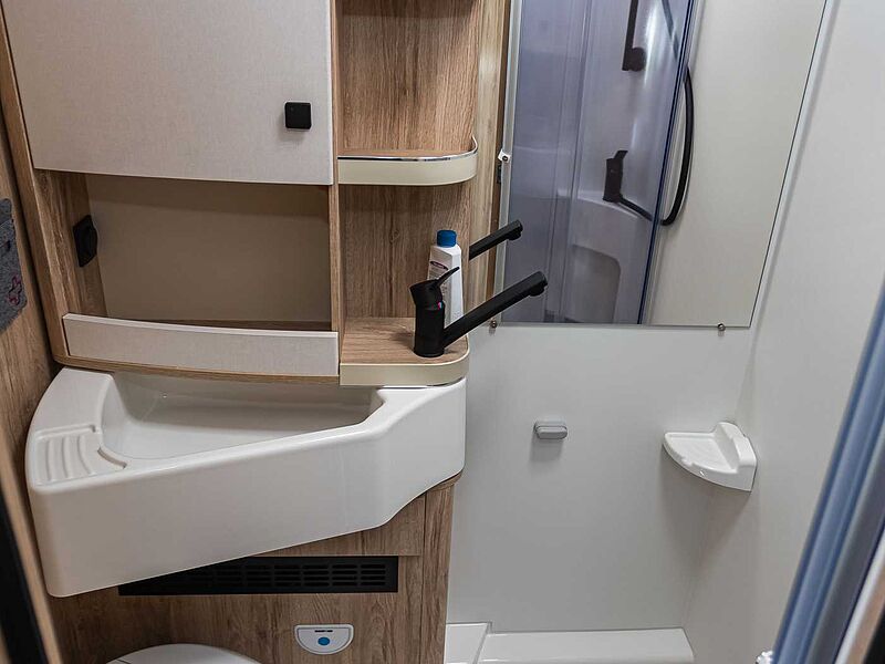 Eura Mobil Profila T 696 EB Comfort