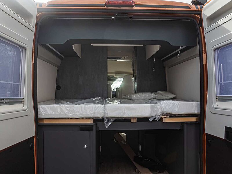 Laika Kosmo CV 60 Supremo Arancio Automatik UPE 77.981&euro;
